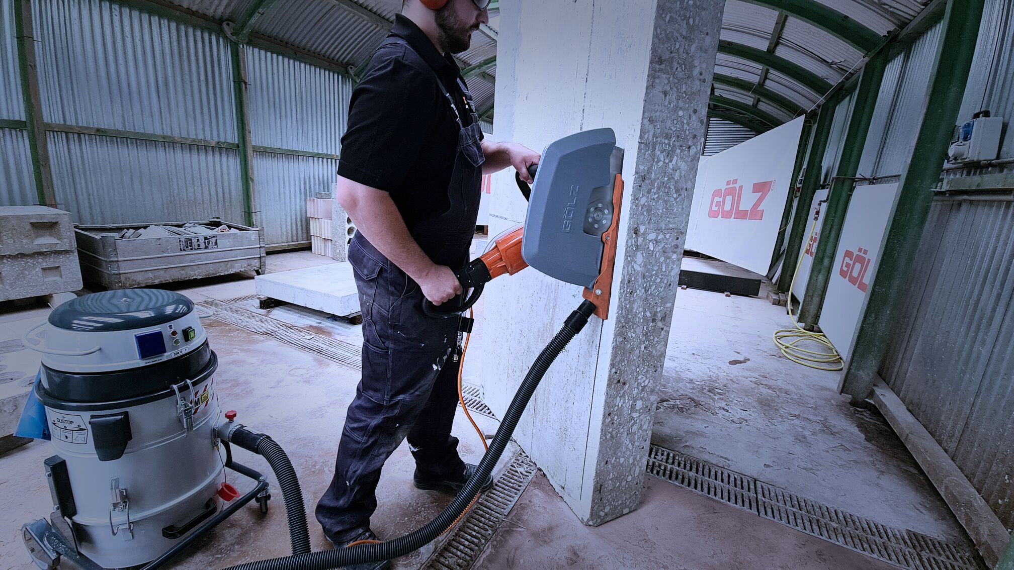 1741707196229613.jpg HS400S_Staubabsaugung.jpg